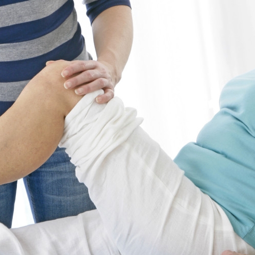 knee-pain-relief-coast-rehab-millstone-manasquan-toms-river-nj