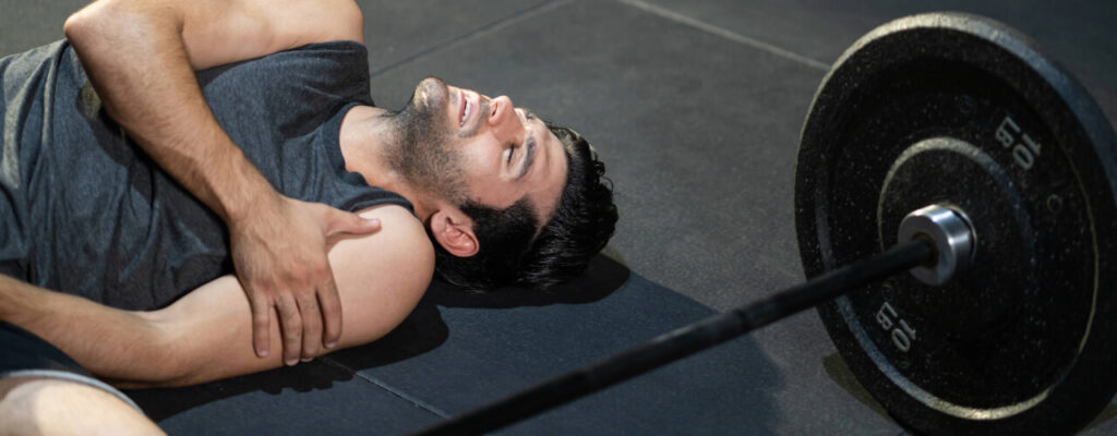 Managing Shoulder Pain from Injuries with Physical Therapy